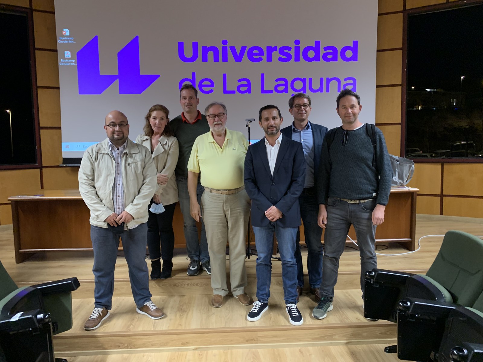 CIB21 organizers on stage at ULL